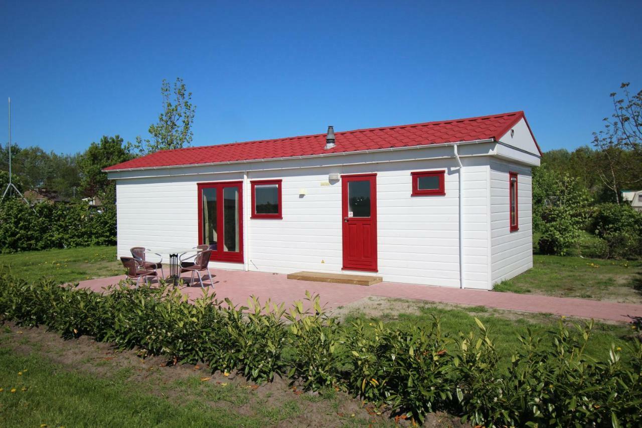 Hofgalow Chalet Op Camping "De Stal" Drijber Экстерьер фото